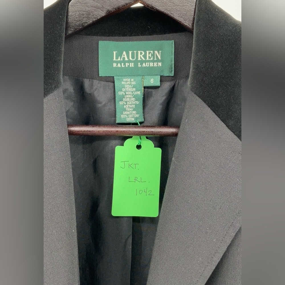 Lauren Ralph Lauren Black Wool Blazer Velvet Collar Tailored Equestrian Size 6 - Picture 8 of 13